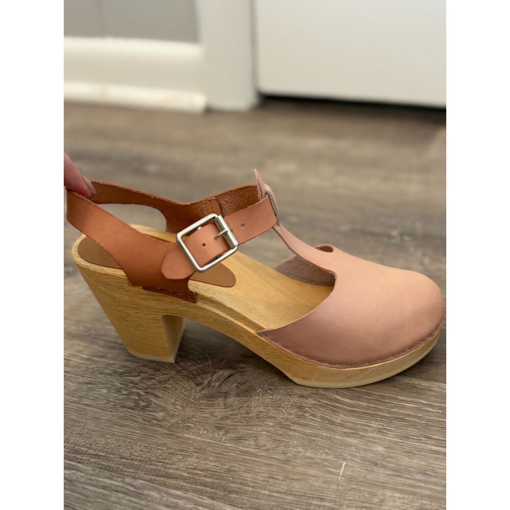 Jeffrey Campbell Pink Leather T-Strap Wood Heeled Clog Sandal EU 39 US 8.5